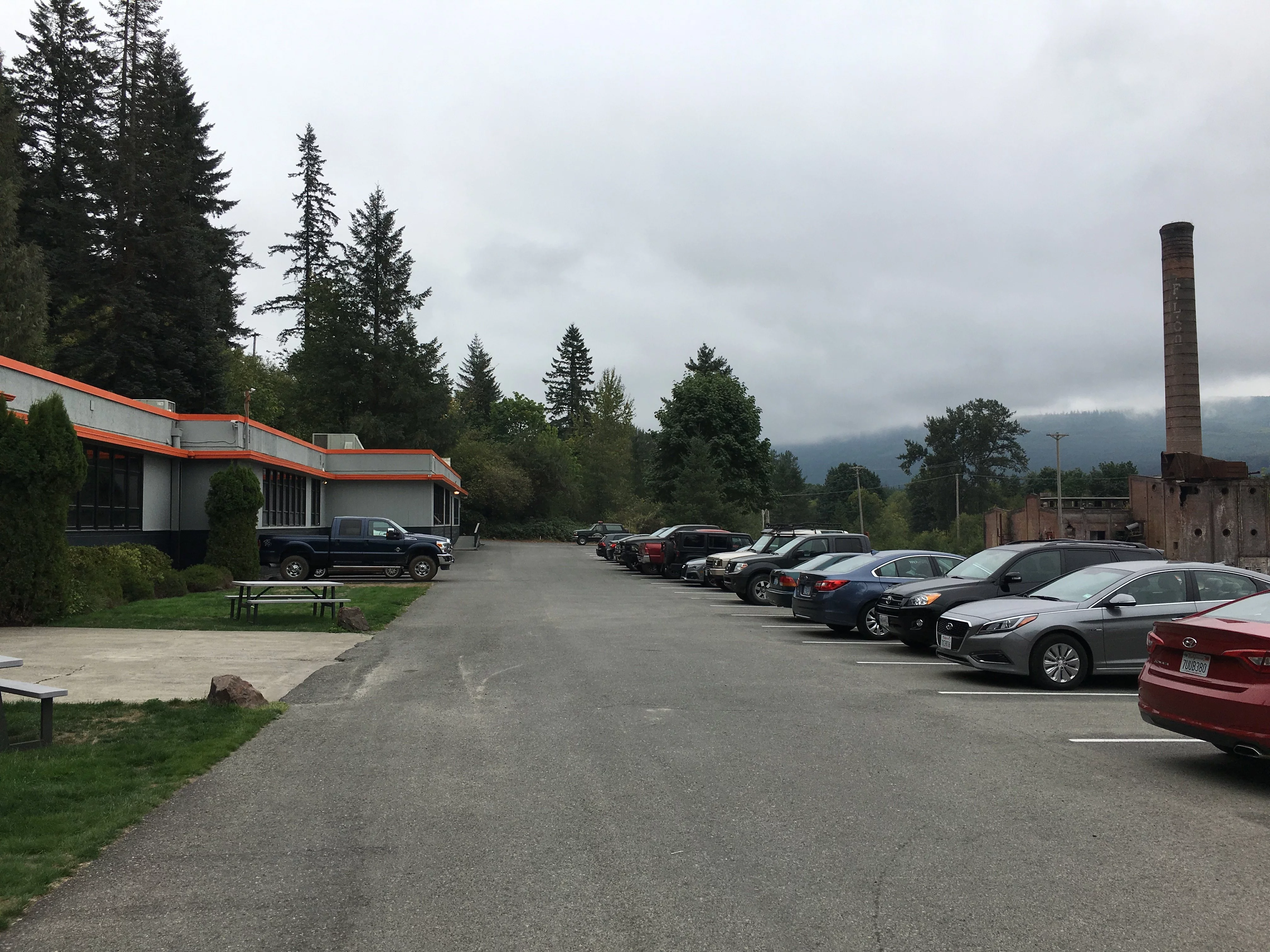 SheriffandMill ParkingLot scaled