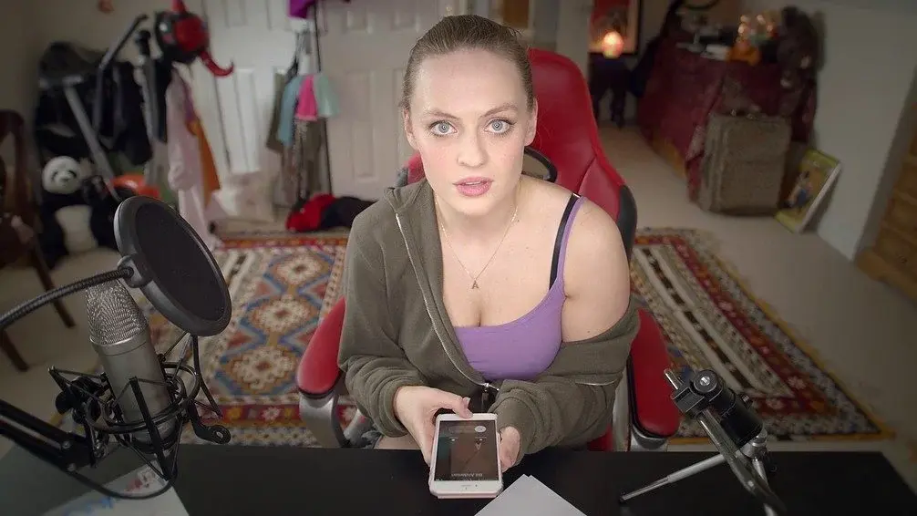 gamer girl