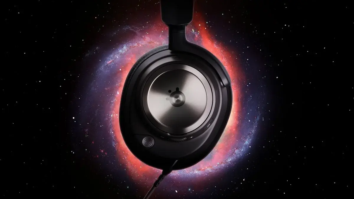 SteelSeries Arctic Nova Pro Wireless hero